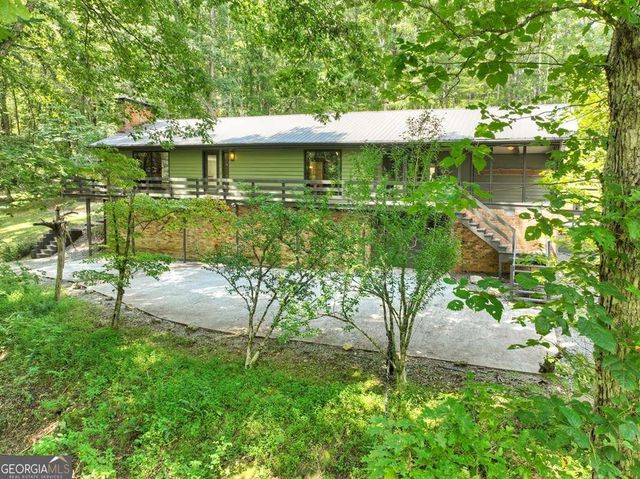 260 Flat Creek Crossing, Blue Ridge, GA 30513