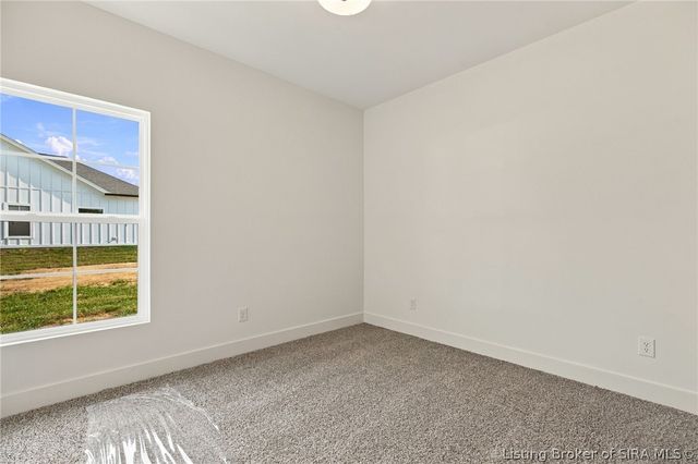 5010 Win Way, Jeffersonville, IN 47130