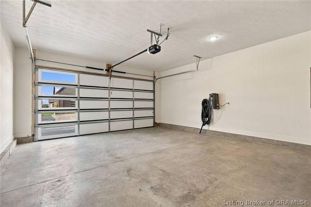 5010 Win Way, Jeffersonville, IN 47130