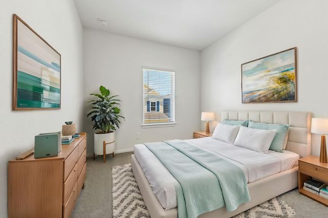 704 Sand Dollar Drive, Kemah, TX 77565