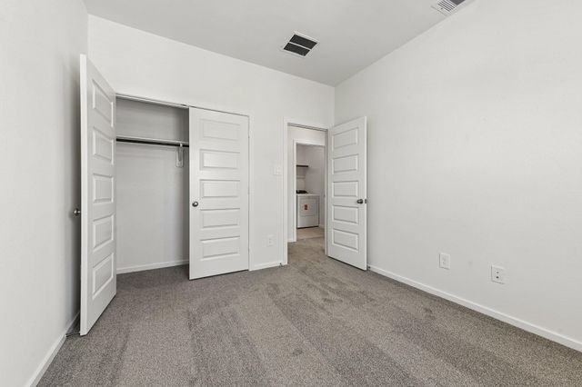 704 Sand Dollar Drive, Kemah, TX 77565