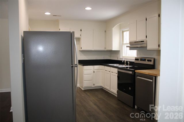 428 Beaty Street, Davidson, NC 28036