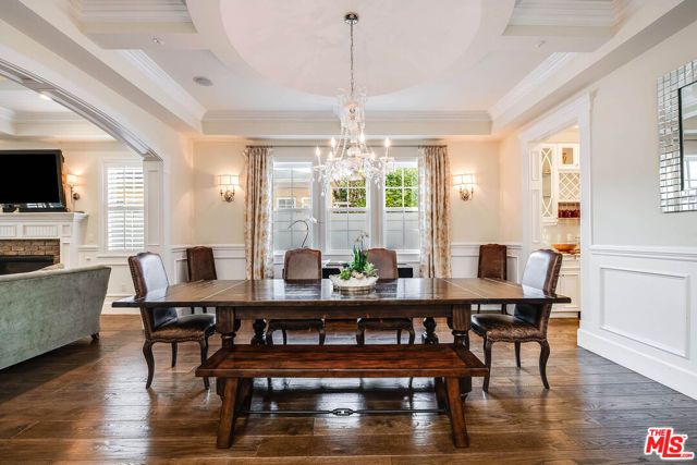 10515 Whipple Street, Toluca Lake (los Angeles), CA 91602