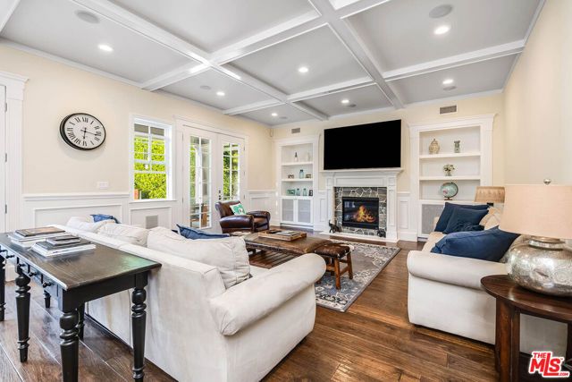 10515 Whipple Street, Toluca Lake (los Angeles), CA 91602