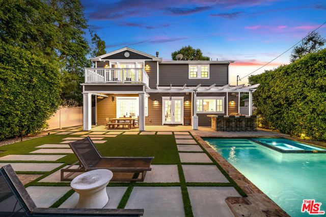 10515 Whipple Street, Toluca Lake (los Angeles), CA 91602