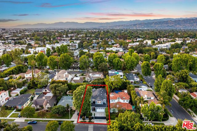 10515 Whipple Street, Toluca Lake (los Angeles), CA 91602