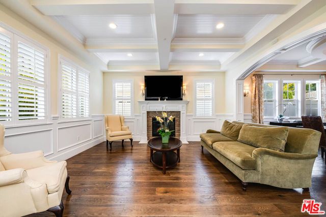 10515 Whipple Street, Toluca Lake (los Angeles), CA 91602