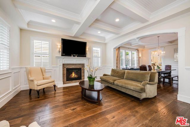 10515 Whipple Street, Toluca Lake (los Angeles), CA 91602