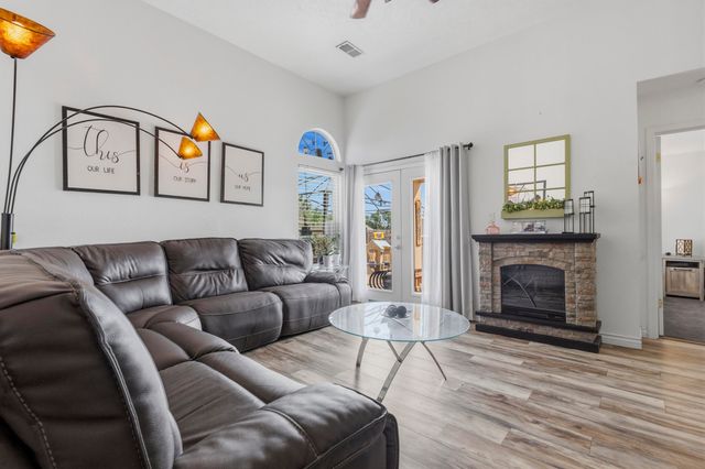 1728 Jeffrey Road NE, Rio Rancho, NM 87144