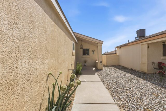 1728 Jeffrey Road NE, Rio Rancho, NM 87144