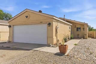 1728 Jeffrey Road NE, Rio Rancho, NM 87144