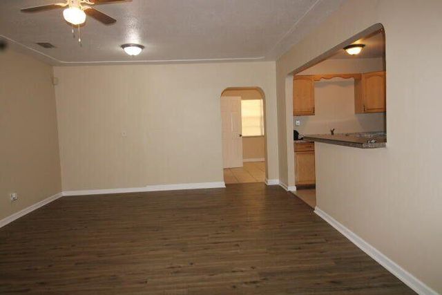 341 W 22nd Court, Riviera Beach, FL 33404