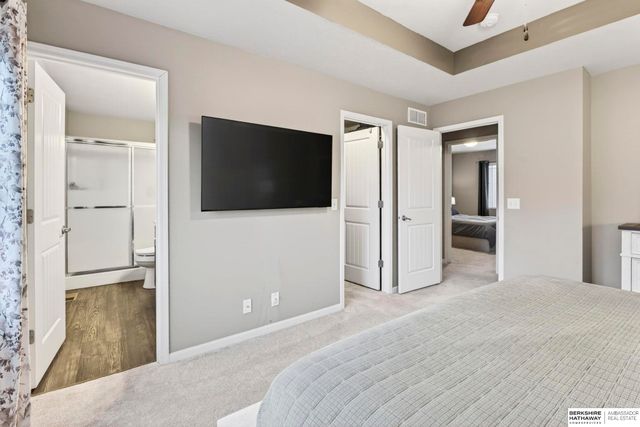 16637 Potter Street, Bennington, NE 68007