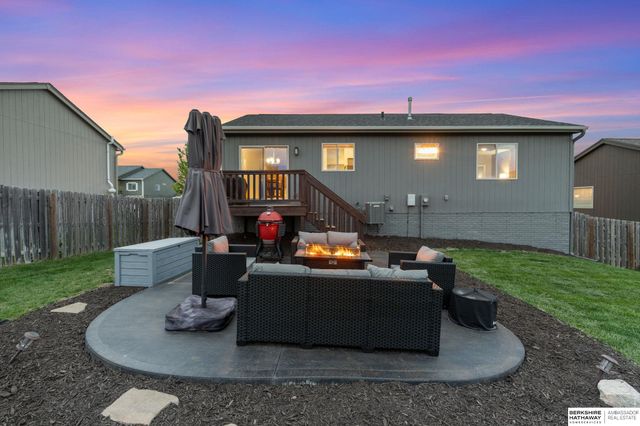 16637 Potter Street, Bennington, NE 68007