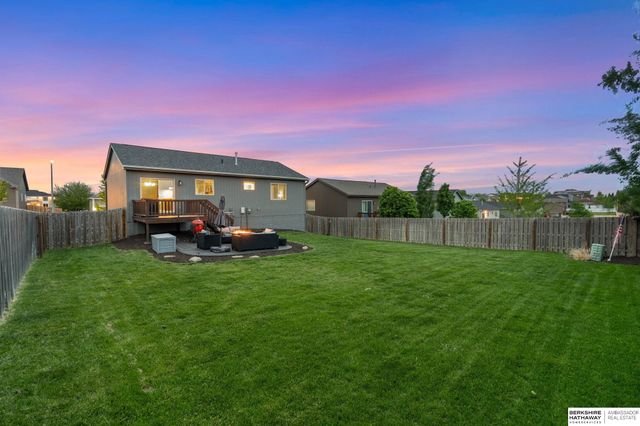 16637 Potter Street, Bennington, NE 68007