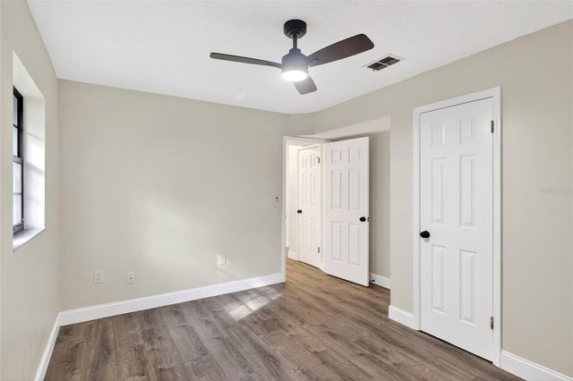 303 E FOUNTAIN STREET, Fruitland Park, FL 34731