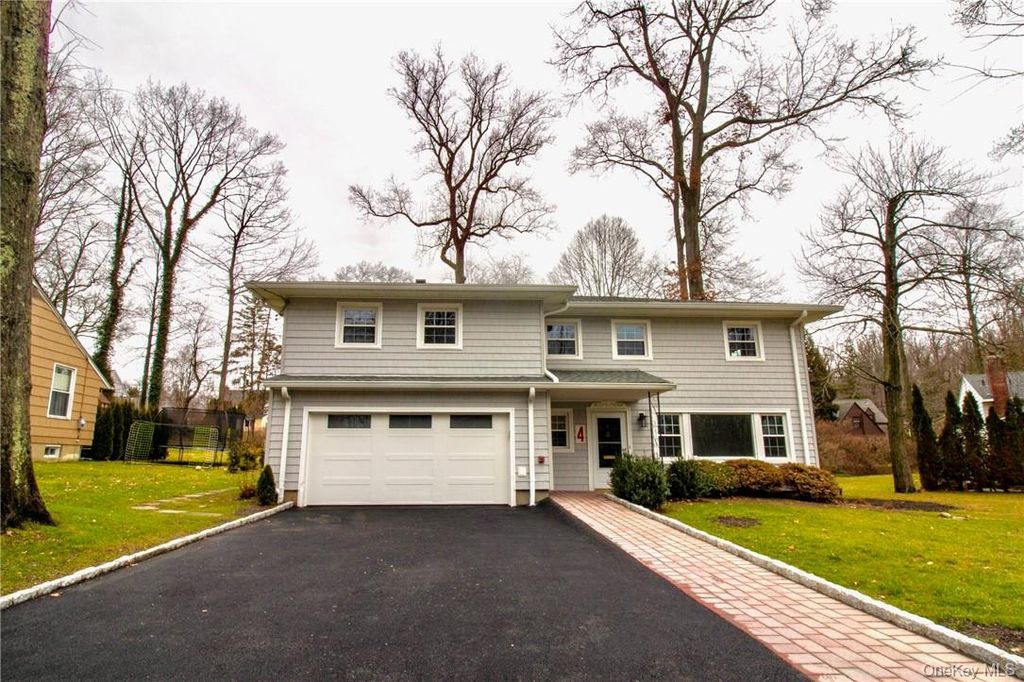 4 Susan Court, White Plains, NY 10605