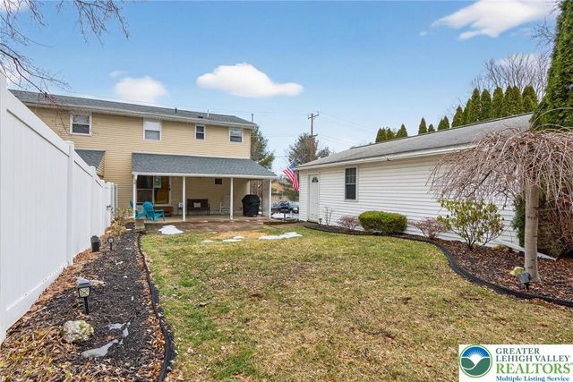 2716 Division Street, Palmer Twp, PA 18045