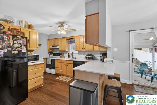 2716 Division Street, Palmer Twp, PA 18045