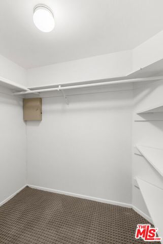 911 N Kings Road 321, West Hollywood, CA 90069
