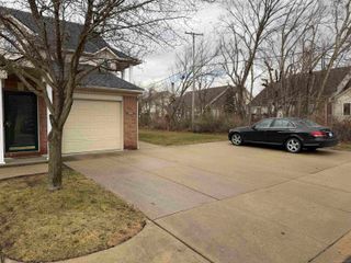 45687 Cagney Drive, Macomb Twp, MI 48044