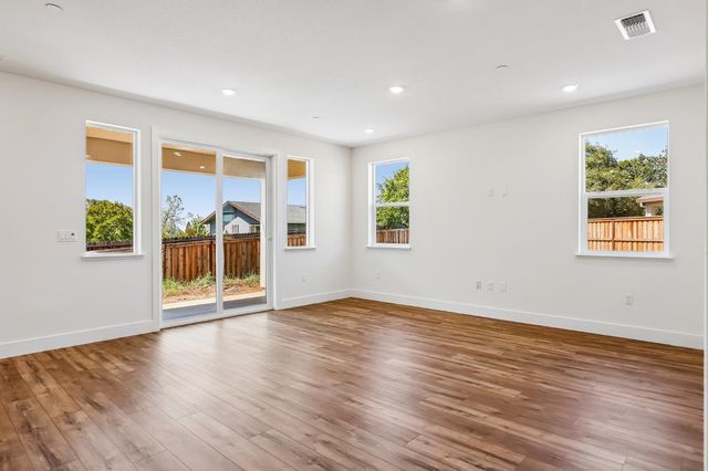 2330 Briar Meadow Cir, Auburn, CA 95603