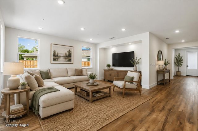 2330 Briar Meadow Cir, Auburn, CA 95603