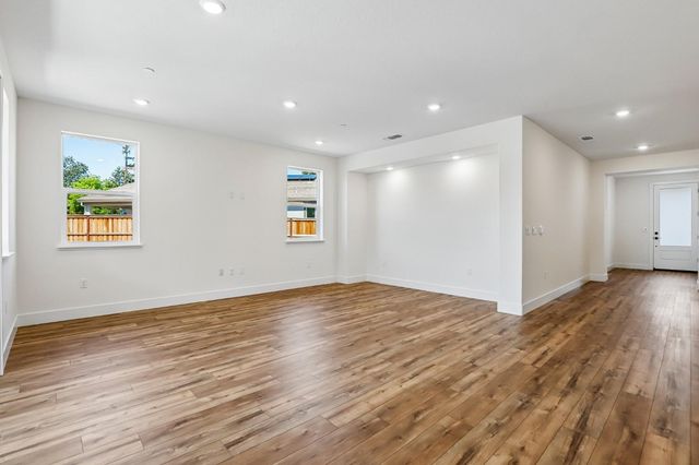 2330 Briar Meadow Cir, Auburn, CA 95603