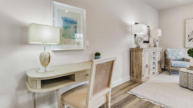 2471 Cliff Hollow Circle, Gulf Breeze, FL 32563