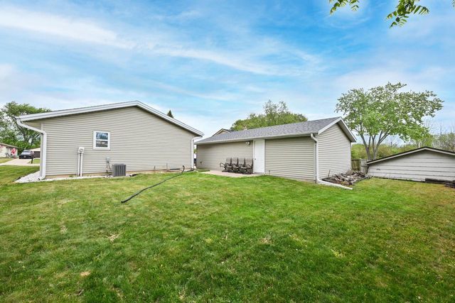 1605 Williams AVENUE, South Milwaukee, WI 53172
