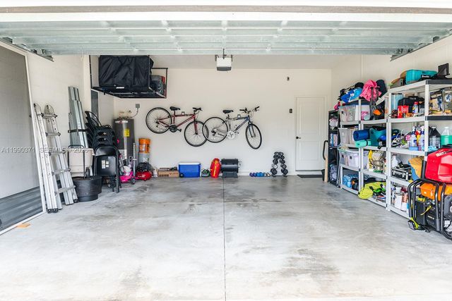 222 SW Kestor Dr, Port St. Lucie, FL 34953