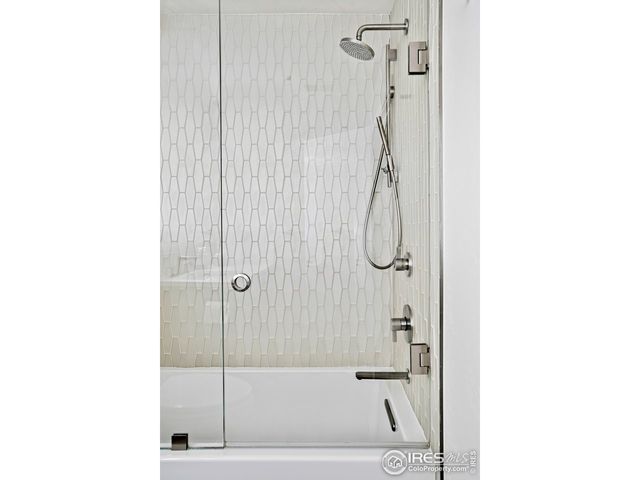 1944 Arapahoe Ave D, Boulder, CO 80302