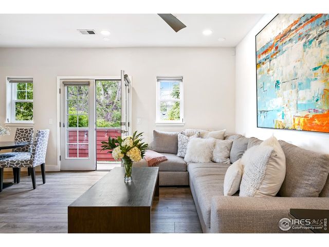 1944 Arapahoe Ave D, Boulder, CO 80302