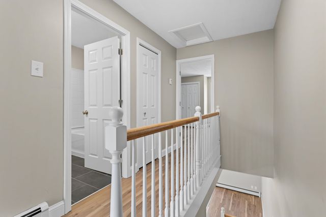 9 Kimberly Drive, Merrimack, NH 03054