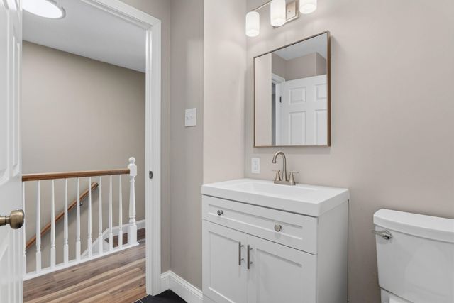 9 Kimberly Drive, Merrimack, NH 03054