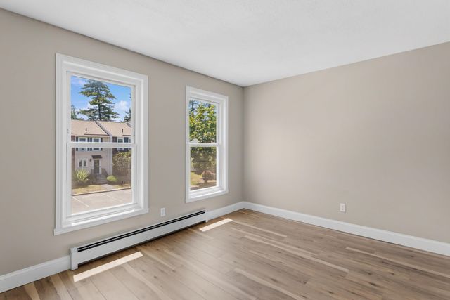 9 Kimberly Drive, Merrimack, NH 03054