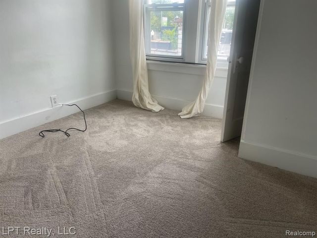 1731 Beaufield Street, Ferndale, MI 48220