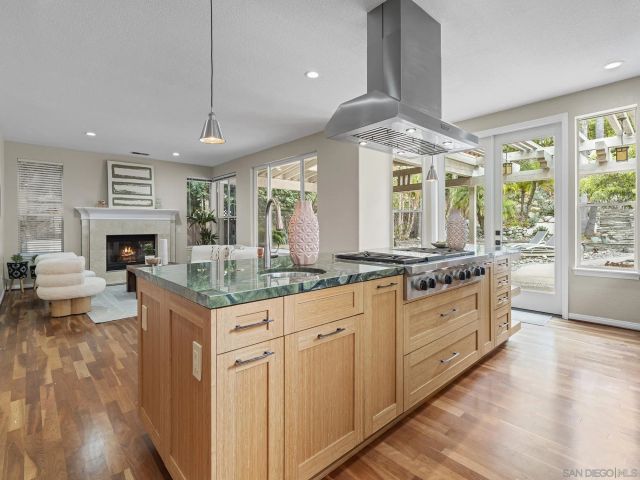 4745 Finchley Terrace, San Diego, CA 92130