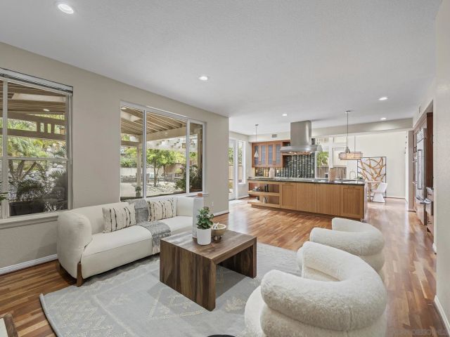 4745 Finchley Terrace, San Diego, CA 92130