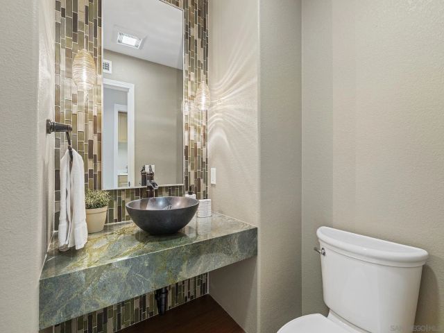 4745 Finchley Terrace, San Diego, CA 92130