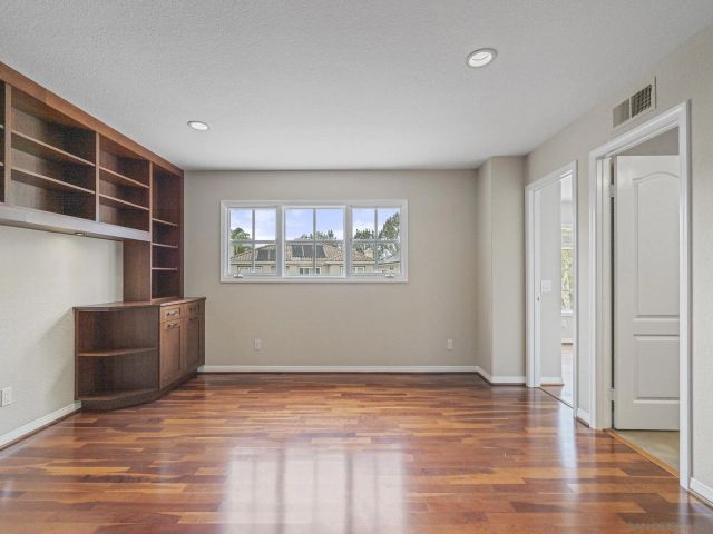 4745 Finchley Terrace, San Diego, CA 92130