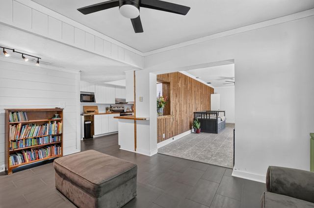 308 SE 2nd Street, Deerfield Beach, FL 33441