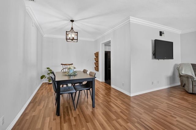 308 SE 2nd Street, Deerfield Beach, FL 33441