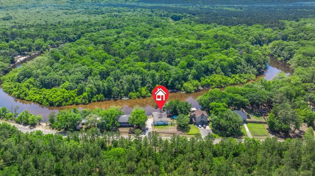 8487 Parkers Ferry Road, Adams Run, SC 29426