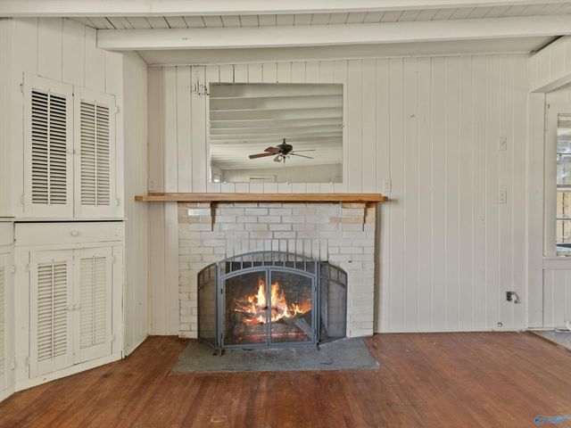 15 Pine Dale Drive, Guntersville, AL 35976