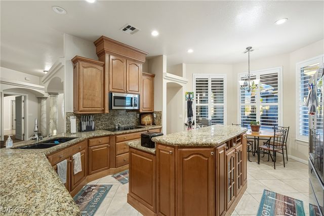 3200 Peggy Avenue, Pahrump, NV 89048