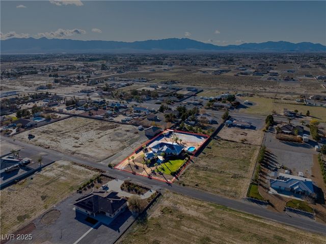 3200 Peggy Avenue, Pahrump, NV 89048