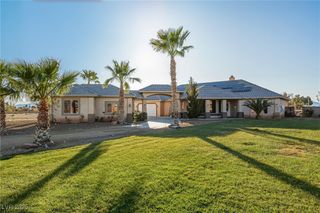 3200 Peggy Avenue, Pahrump, NV 89048