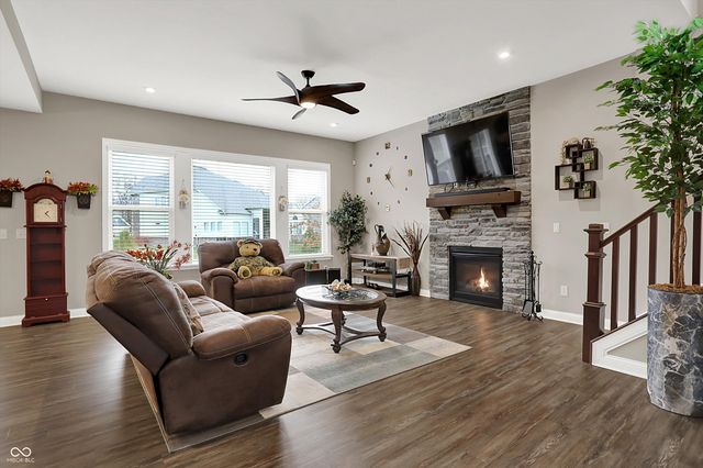 16170 Portage Trail Lane, Fishers, IN 46040