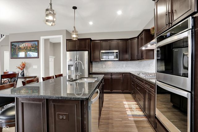 16170 Portage Trail Lane, Fishers, IN 46040